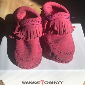 Minnetonka fringe baby booty